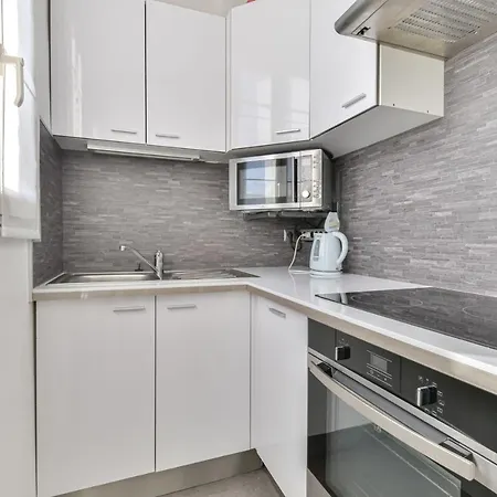 Bright And Spacious Studio Near La Defense شقة بيتّو
