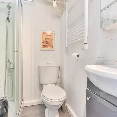 شقة Bright And Spacious Studio Near La Defense بيتّو